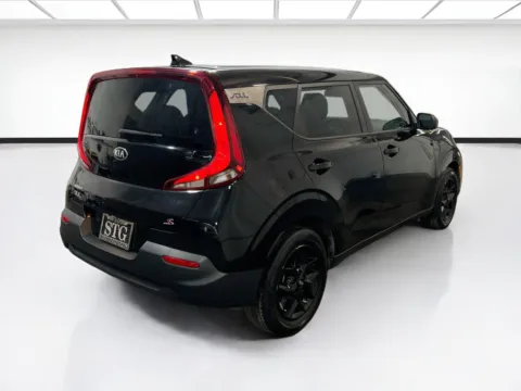 More photos of 2020 Kia Soul S at STG Chandler, AZ