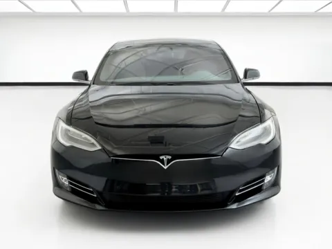 Photos of 2018 Tesla Model S 75D for sale in Chandler, AZ at STG Chandler
