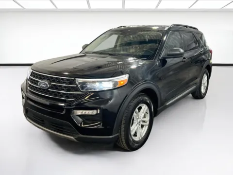 Black 2024 Ford Explorer XLT for sale in Chandler, AZ