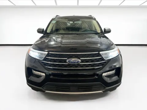 Photos of 2024 Ford Explorer XLT for sale in Chandler, AZ at STG Chandler