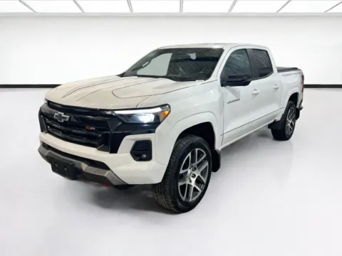 White 2023 Chevrolet Colorado 4WD Z71 for sale in Chandler, AZ