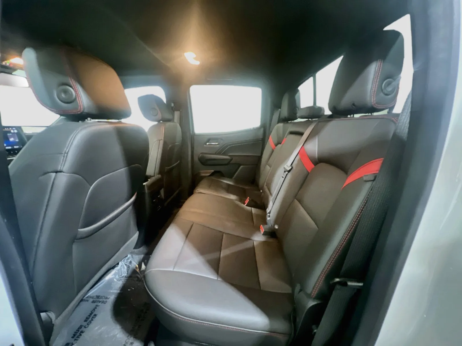 2023 Chevrolet Colorado Z71 - Photo 18