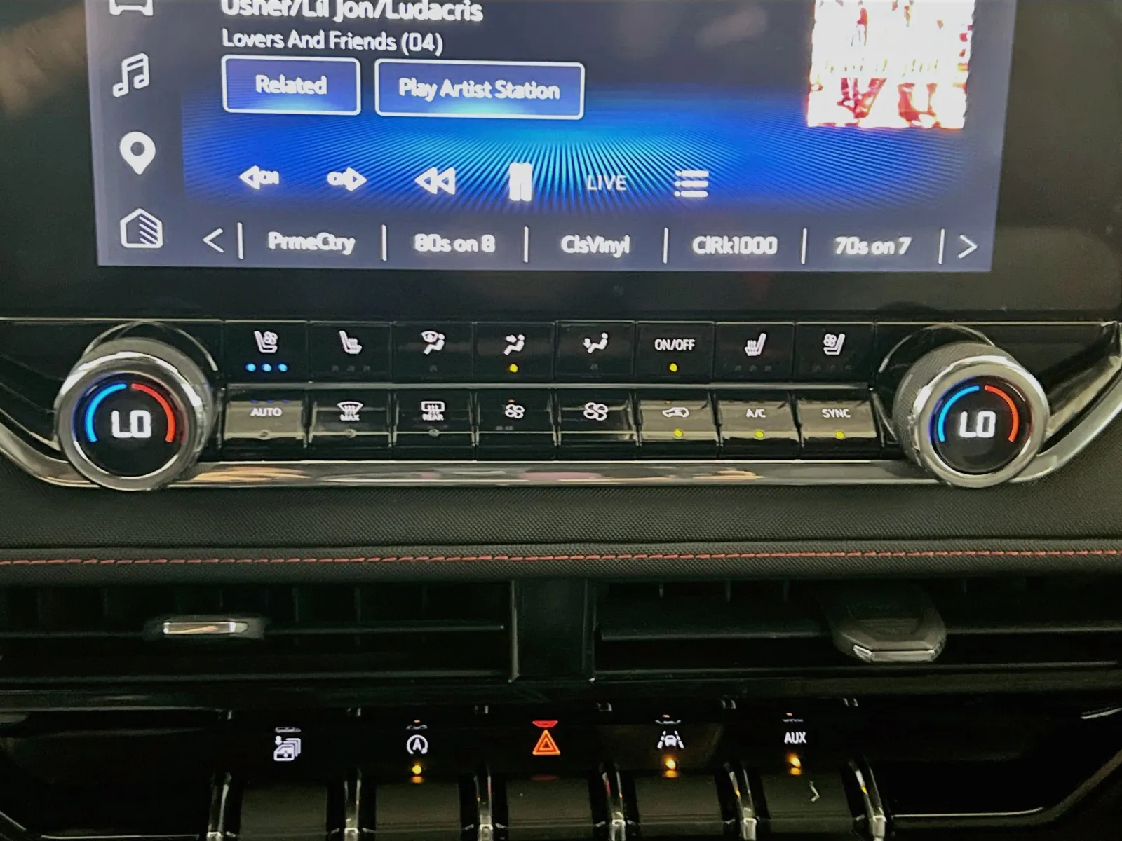 2023 Chevrolet Colorado Z71 - Photo 12