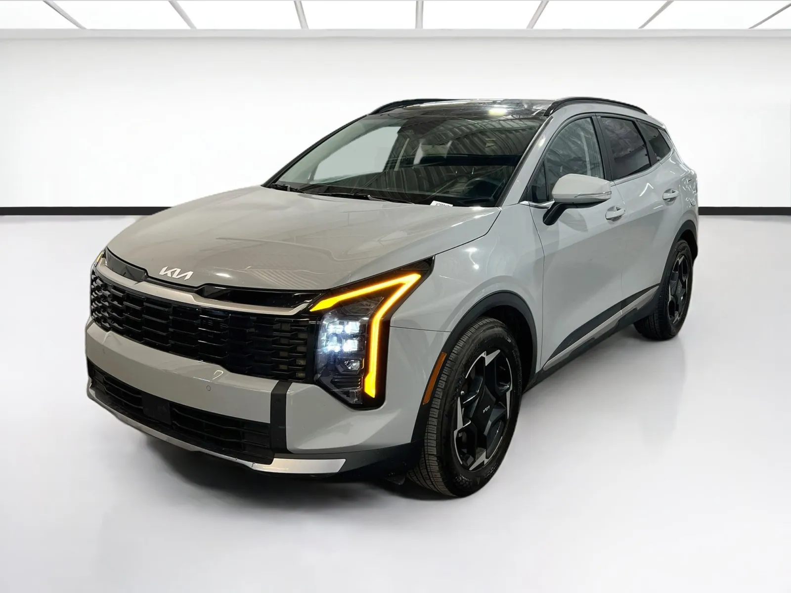 Gray 2026 Kia Sportage EX for sale in Chandler, AZ