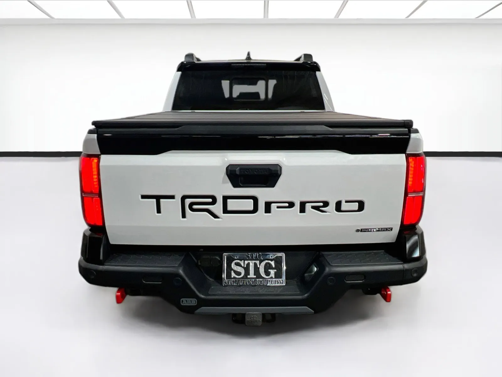2025 Toyota Tacoma TRD Pro - Photo 5
