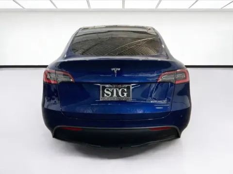 More photos of 2021 Tesla Model Y Long Range at STG Chandler, AZ