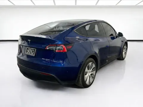 More photos of 2021 Tesla Model Y Long Range at STG Chandler, AZ