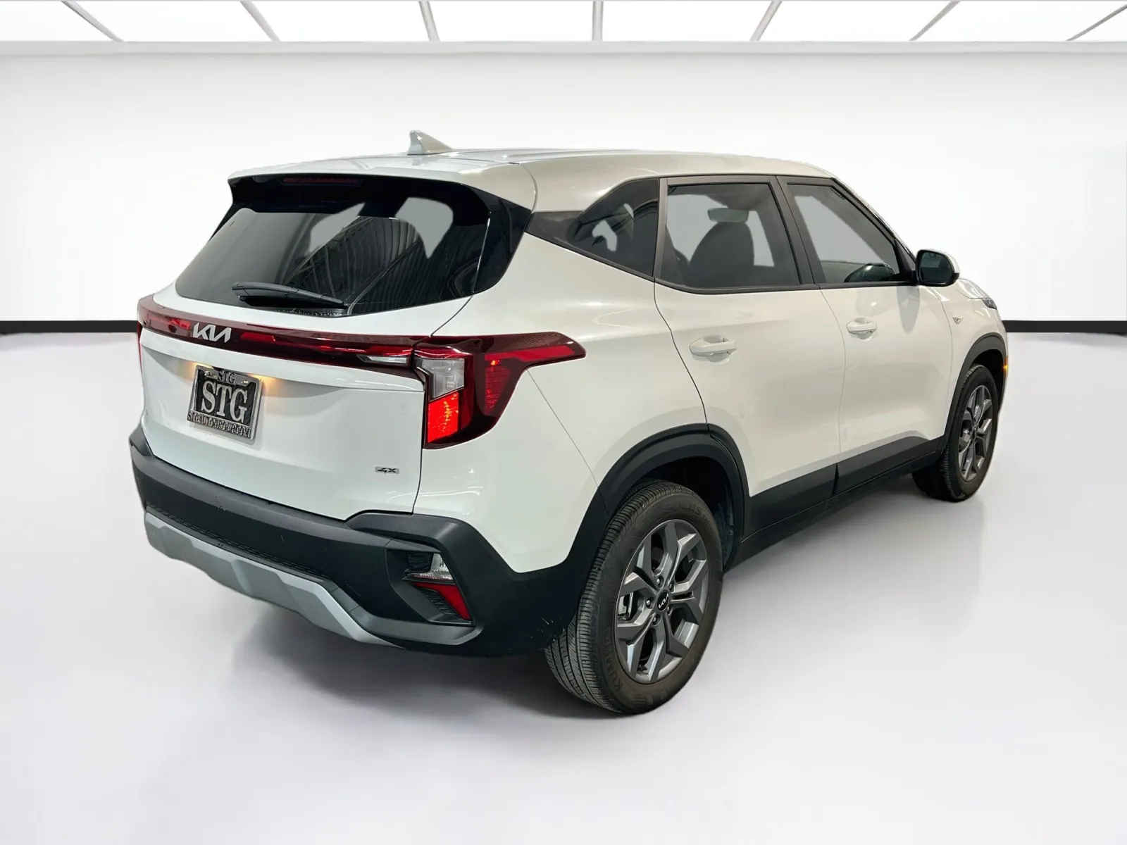 Kia Seltos photo 4