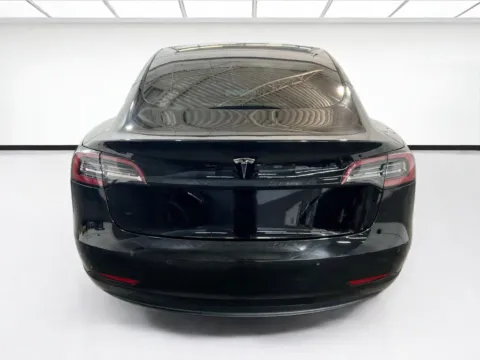 More photos of 2018 Tesla Model 3 Long Range at STG Chandler, AZ