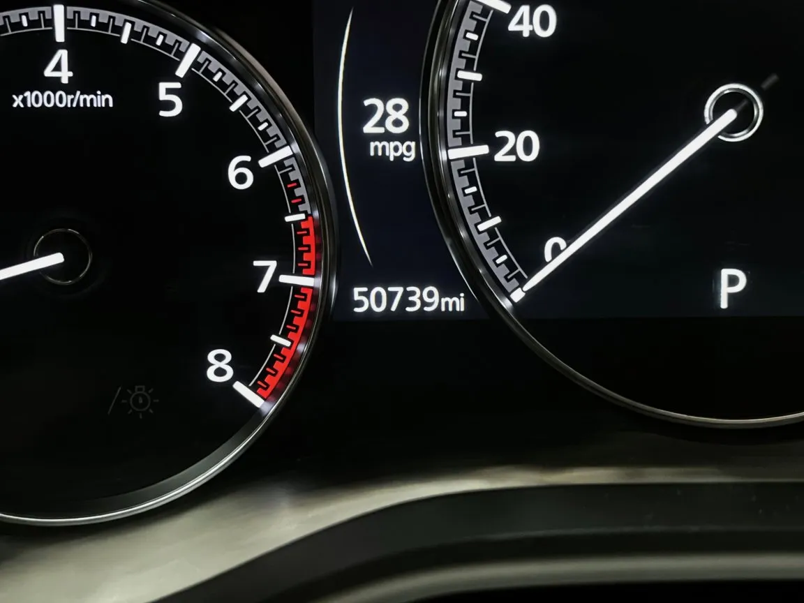 Mazda CX-30 photo 8