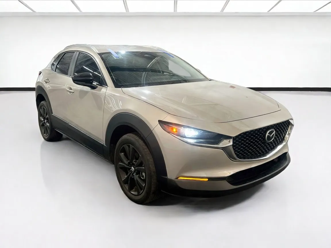 Mazda CX-30 photo 3