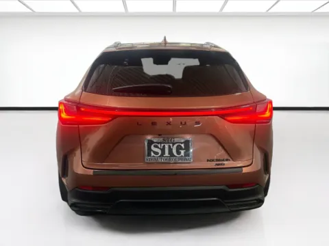 More photos of 2025 Lexus NX 350h Luxury at STG Chandler, AZ