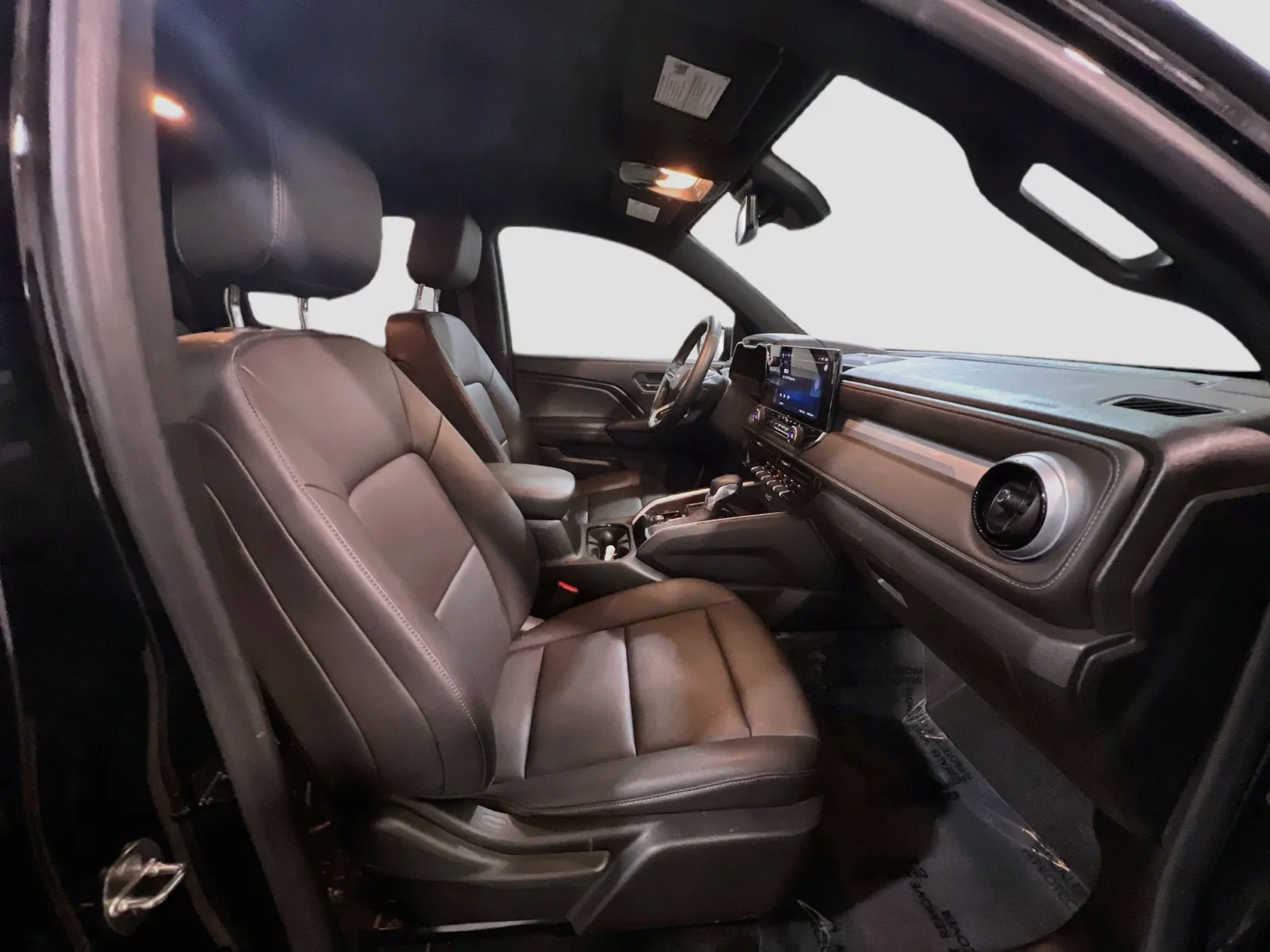 Chevrolet Colorado photo 21