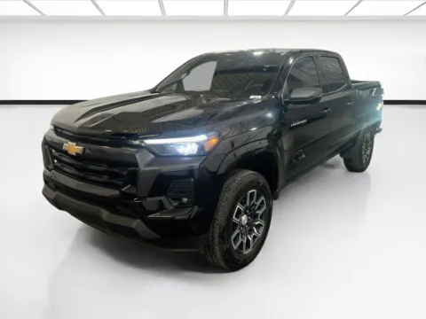 Black 2023 Chevrolet Colorado 2WD LT for sale in Chandler, AZ
