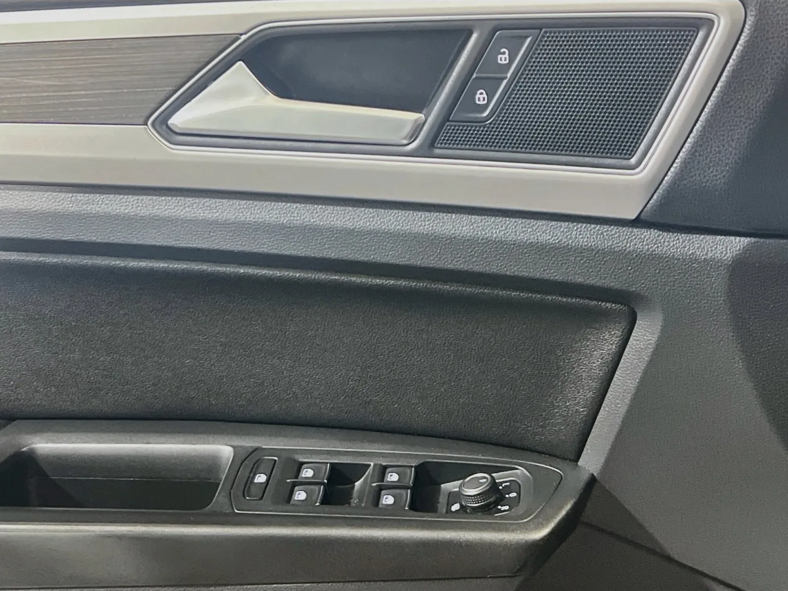 Volkswagen Atlas photo 13