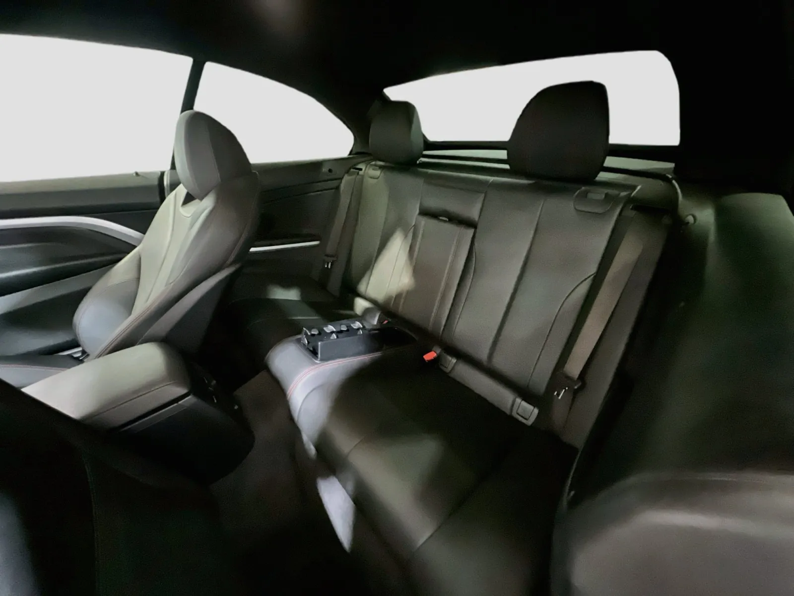BMW 4 Series photo 17