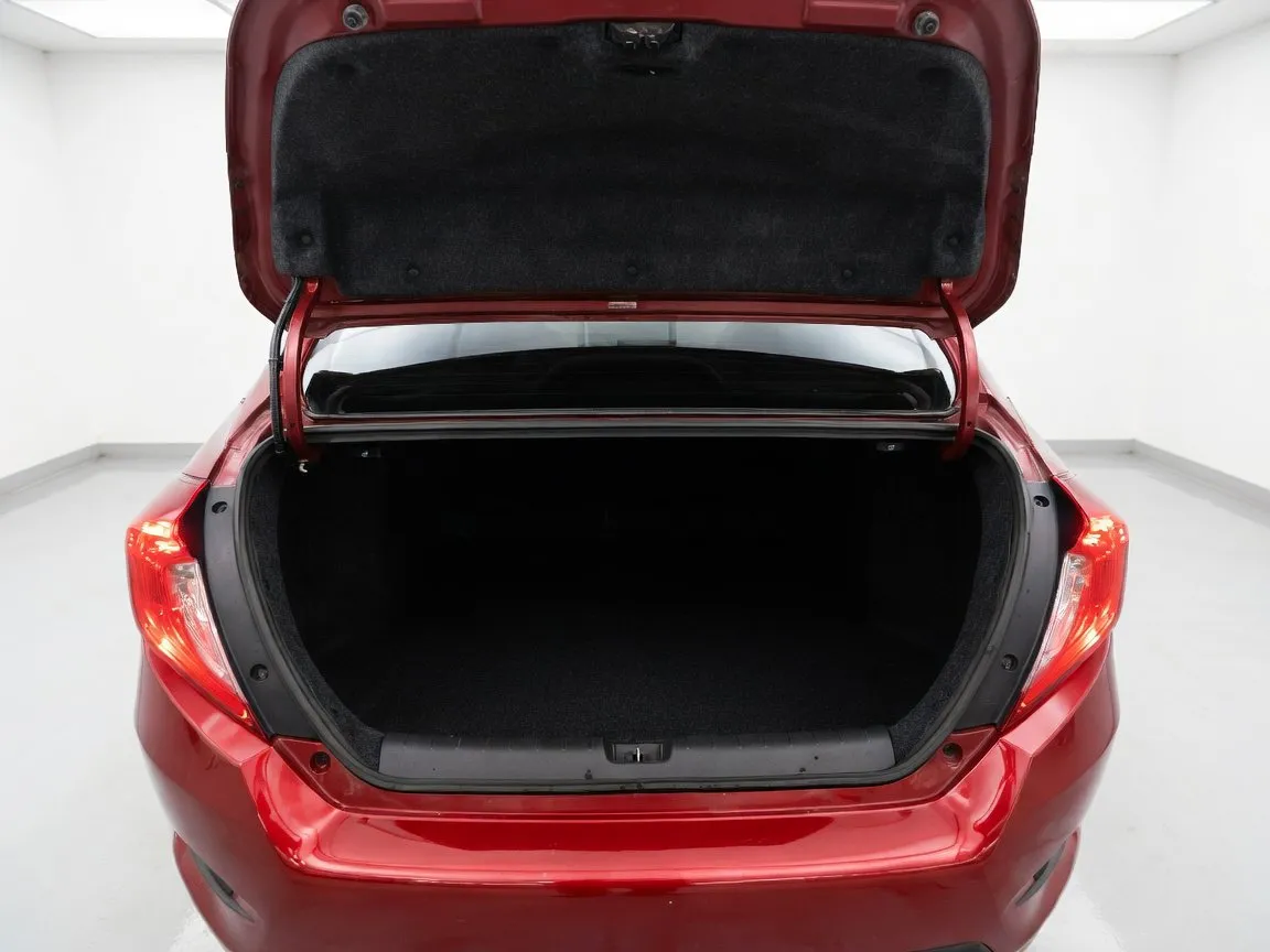 Honda Civic photo 18