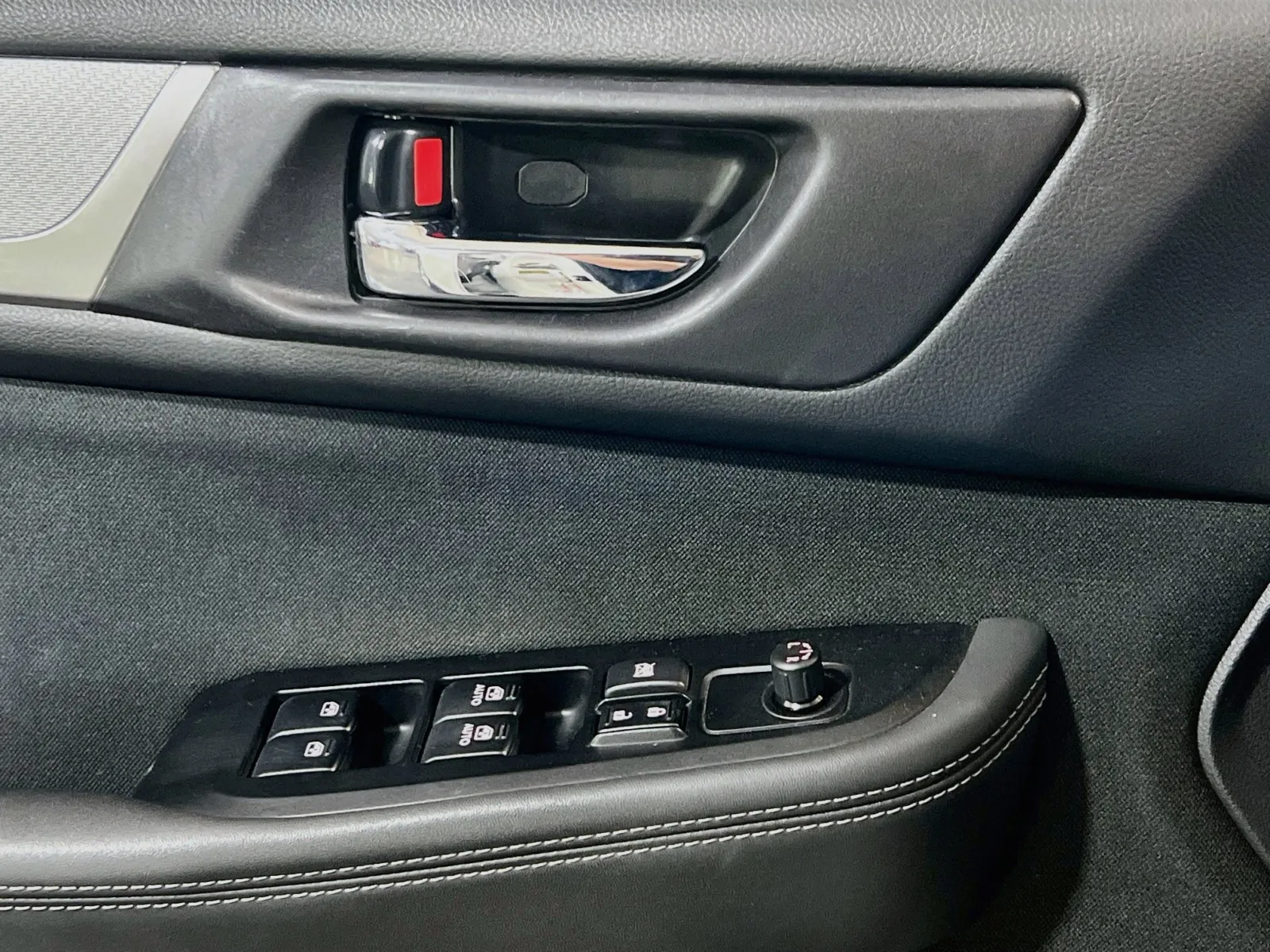 Subaru Outback photo 13