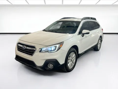 White 2019 Subaru Outback Premium for sale in Chandler, AZ