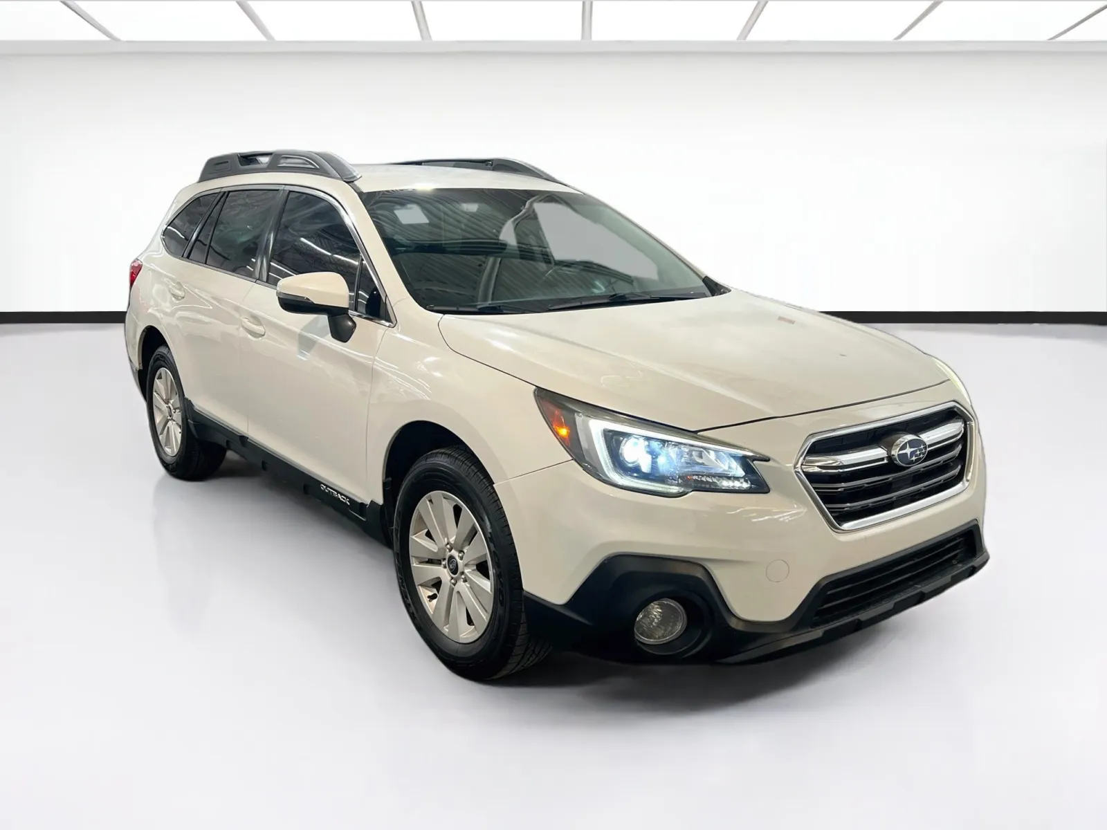 Subaru Outback photo 3