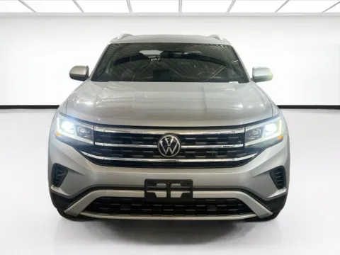 Photos of 2021 Volkswagen Atlas Cross Sport 2.0T SE for sale in Chandler, AZ at STG Chandler