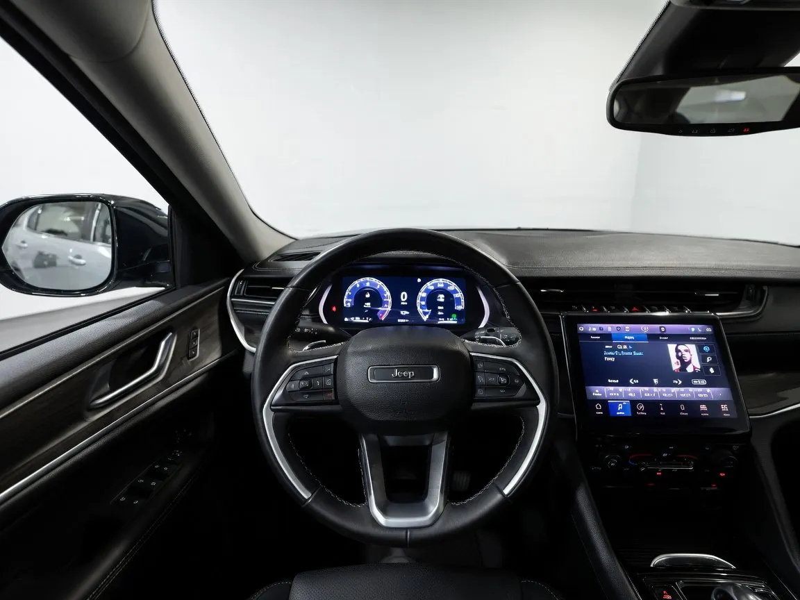 Jeep Grand Cherokee L photo 7