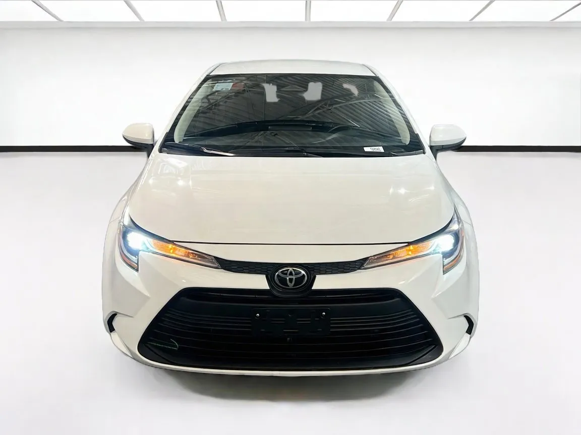 Toyota Corolla photo 2