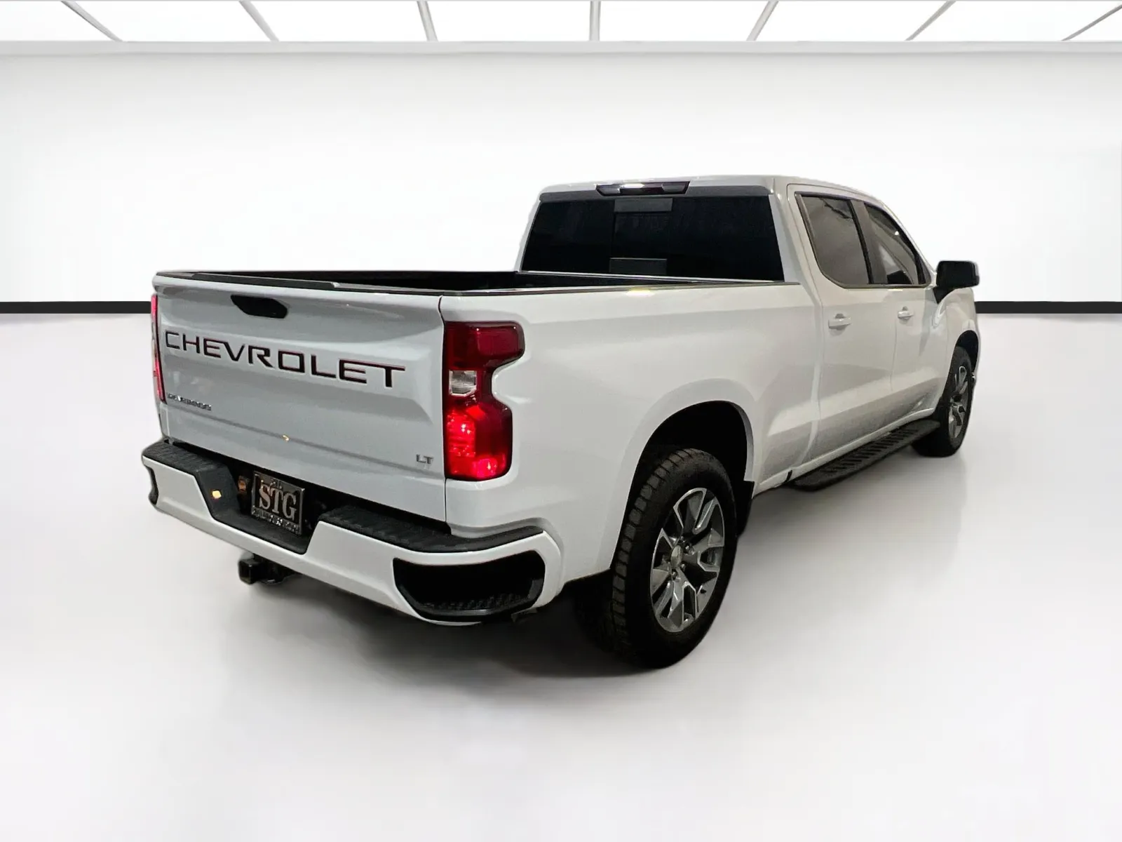 Chevrolet Silverado photo 4