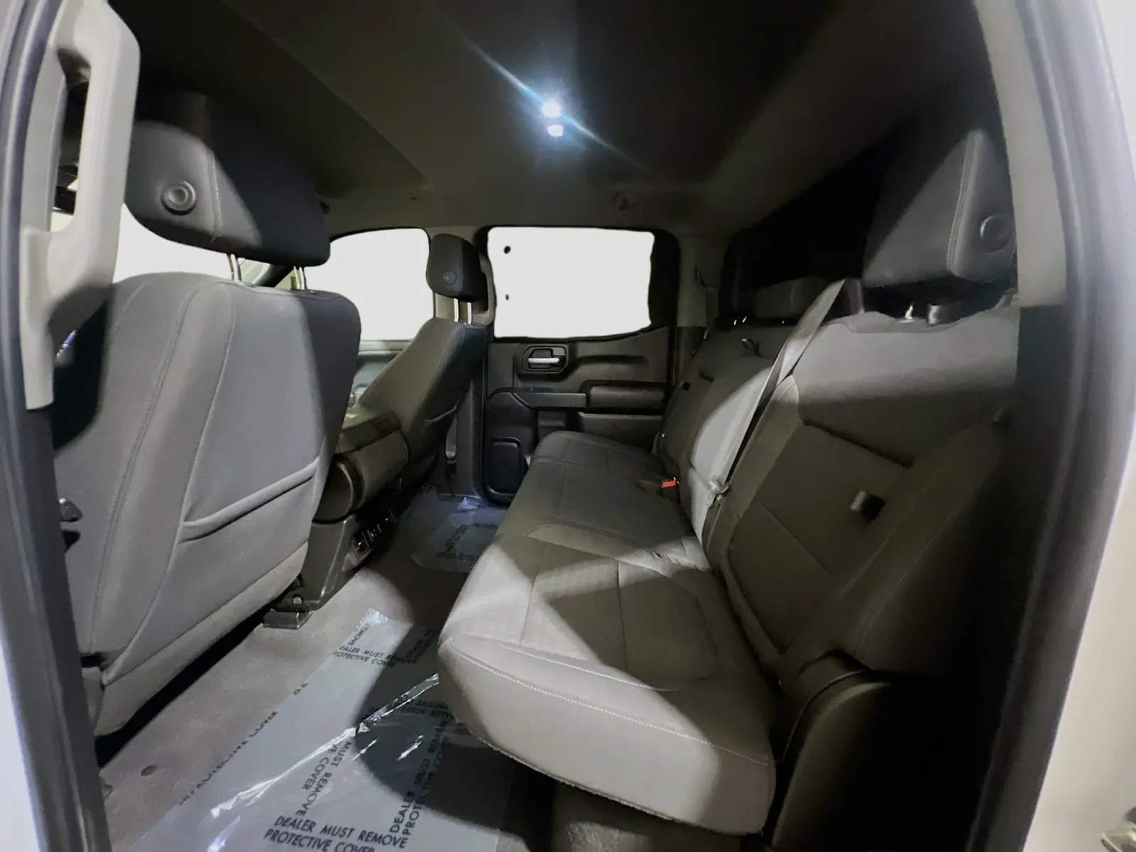 Chevrolet Silverado photo 16