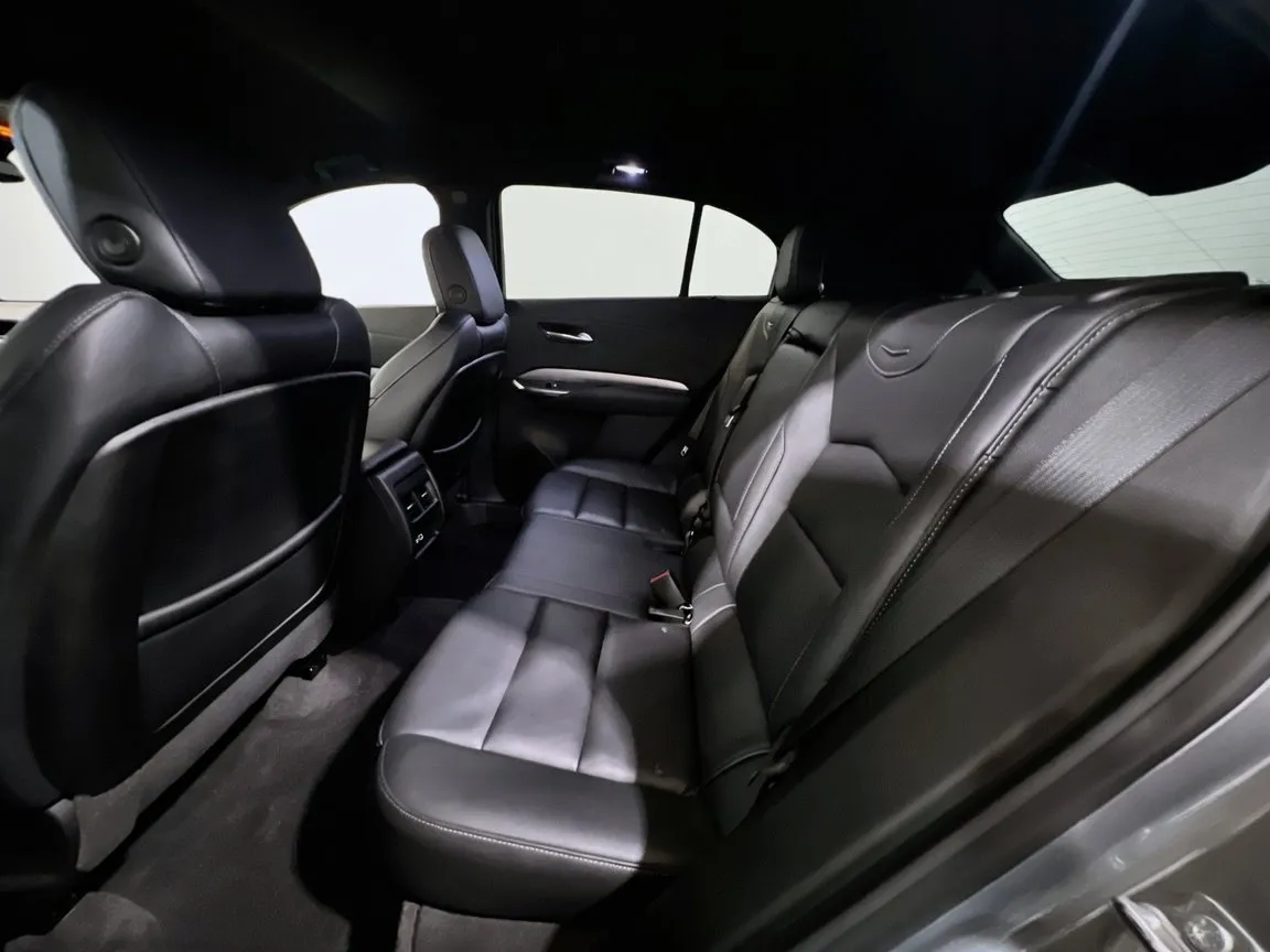 Cadillac XT4 photo 16