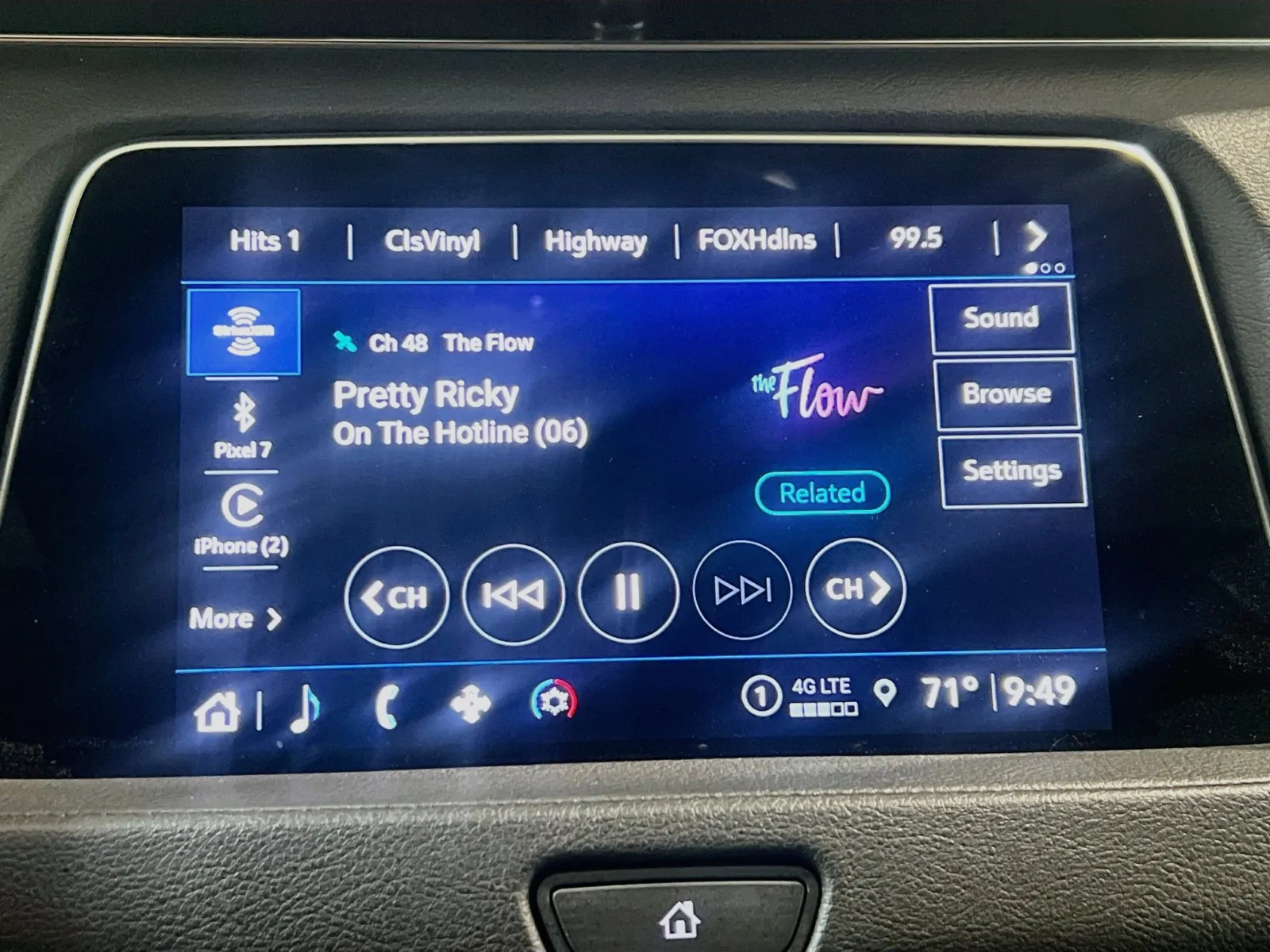 Cadillac XT4 photo 10