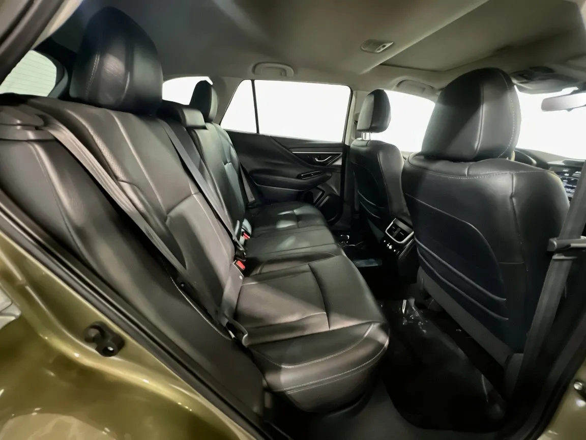 Subaru Outback photo 21