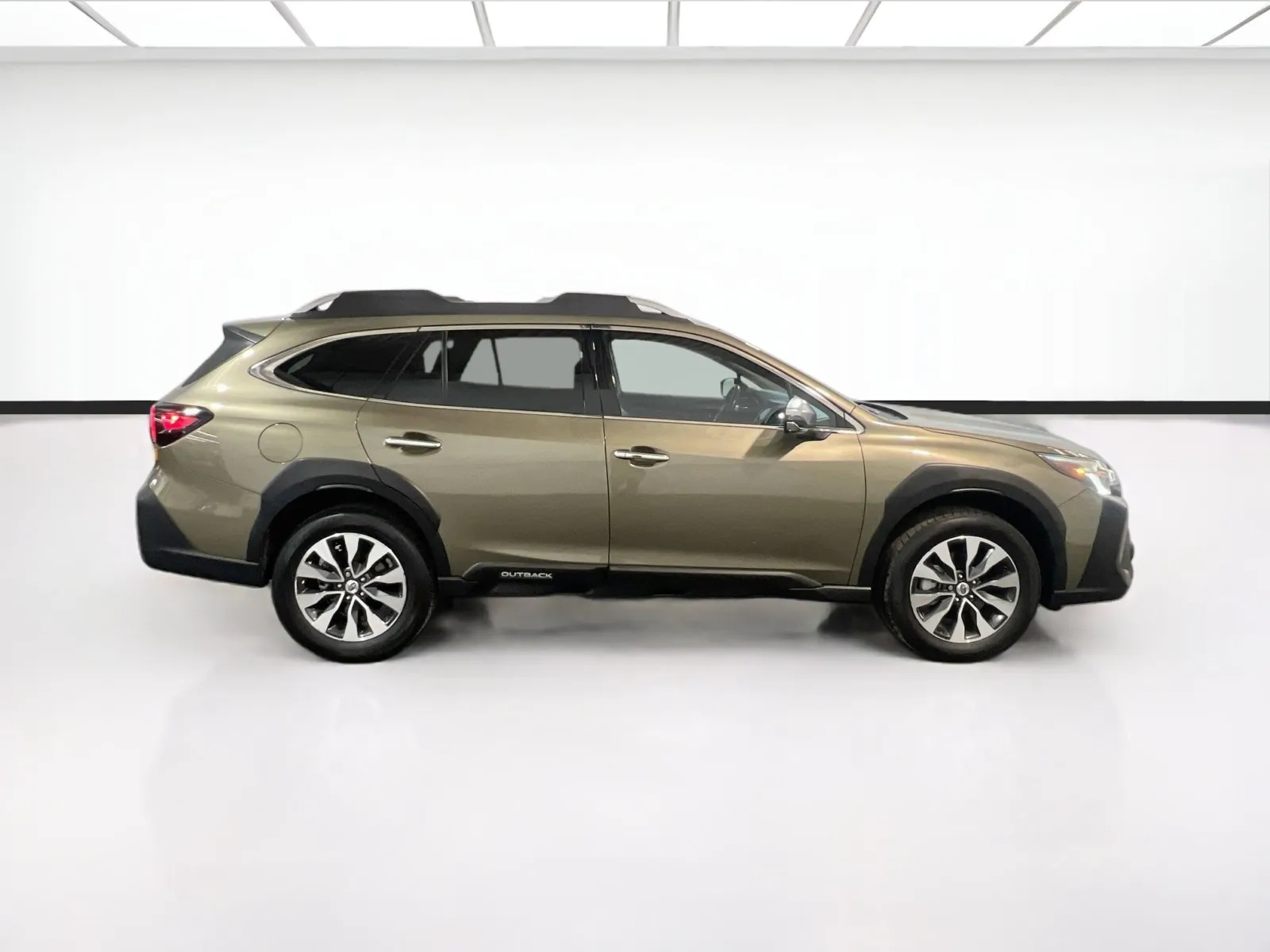Subaru Outback photo 25