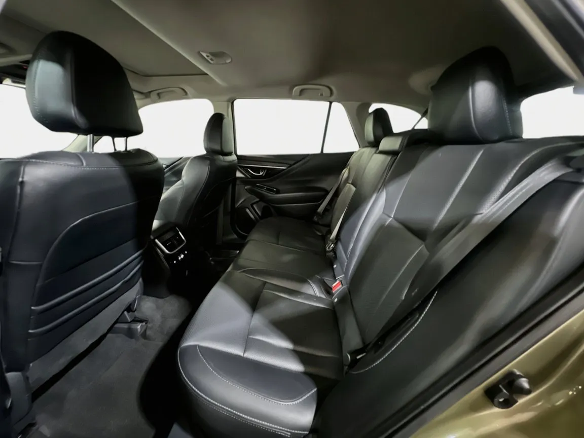 Subaru Outback photo 18