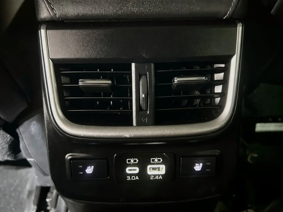 Subaru Outback photo 19
