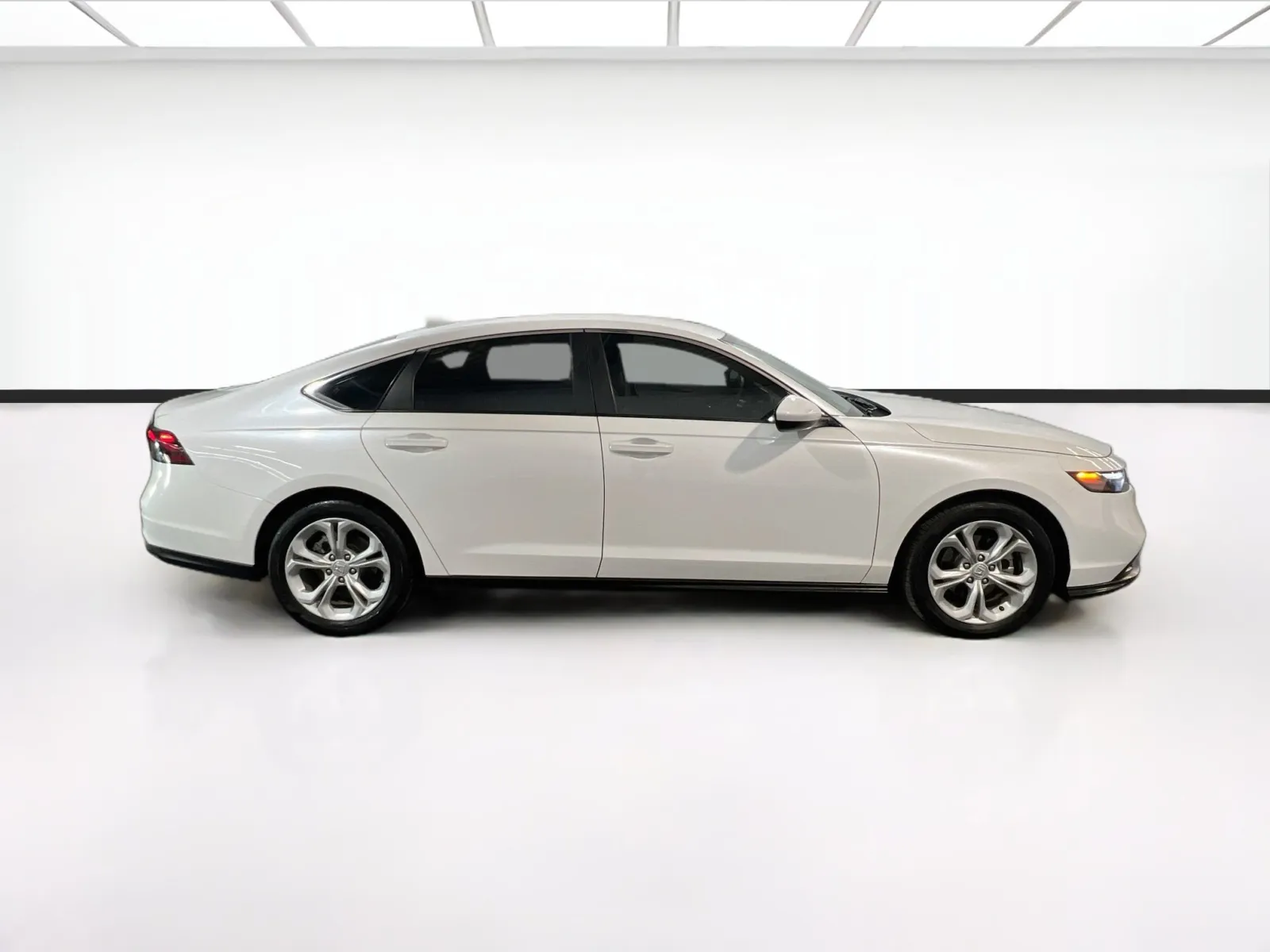 Honda Accord photo 22