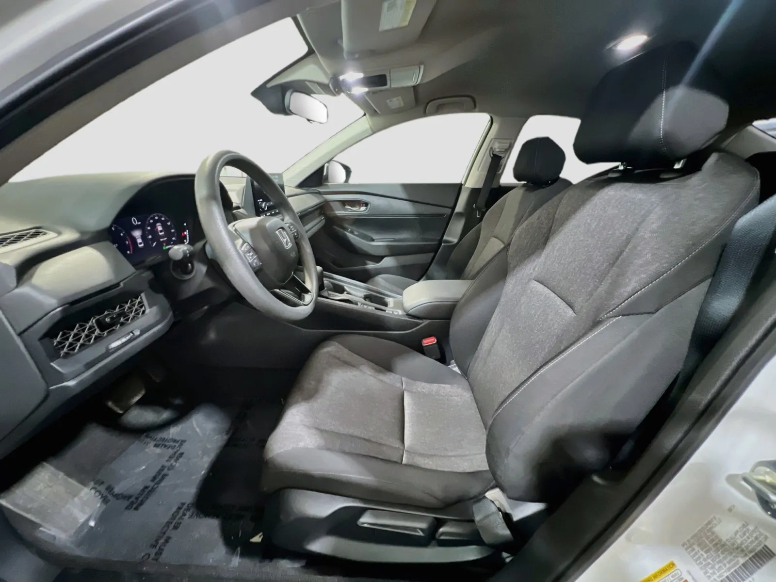 Honda Accord photo 14