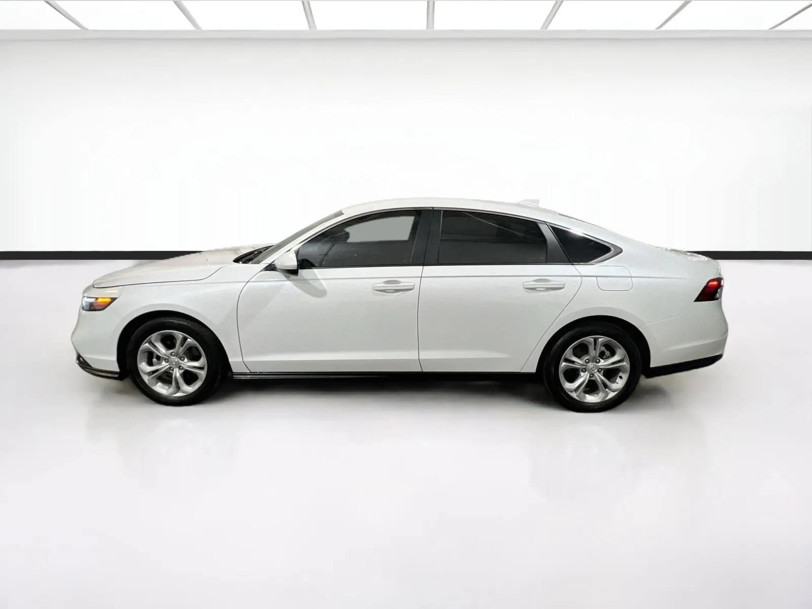 Honda Accord photo 21