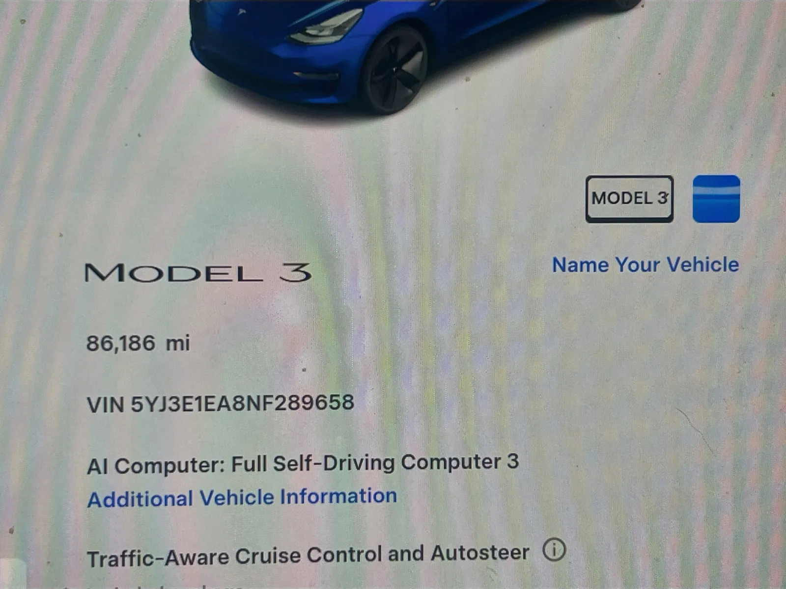 Tesla Model 3 photo 8