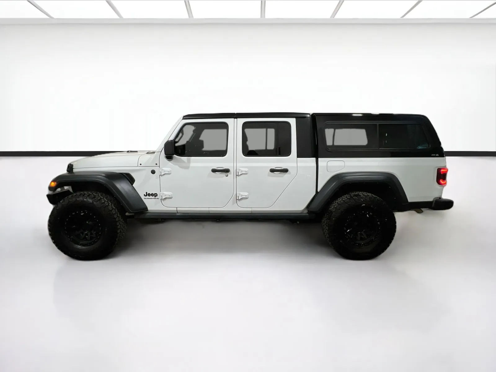 Jeep Gladiator photo 21