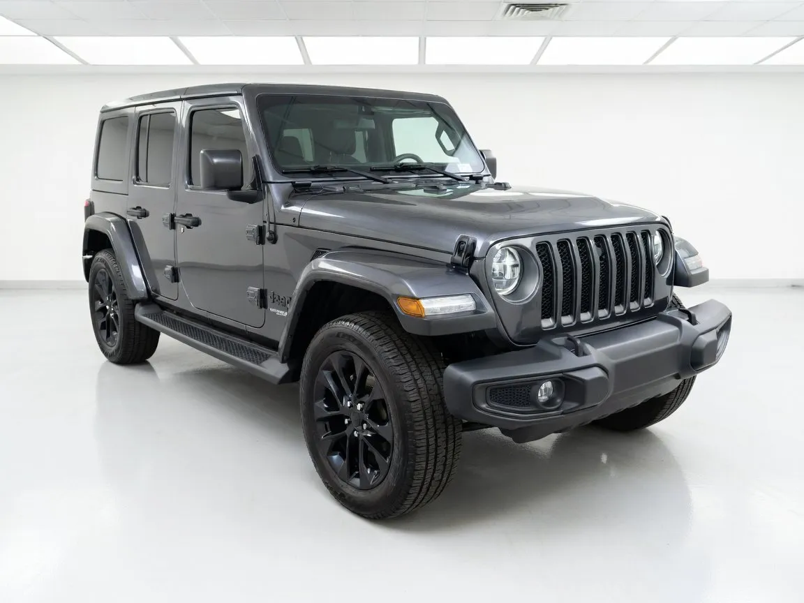 Jeep Wrangler photo 3