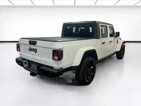 More photos of 2021 Jeep Gladiator Willys at STG Chandler, AZ