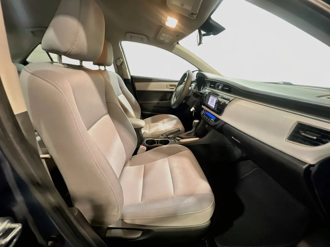 Toyota Corolla photo 19
