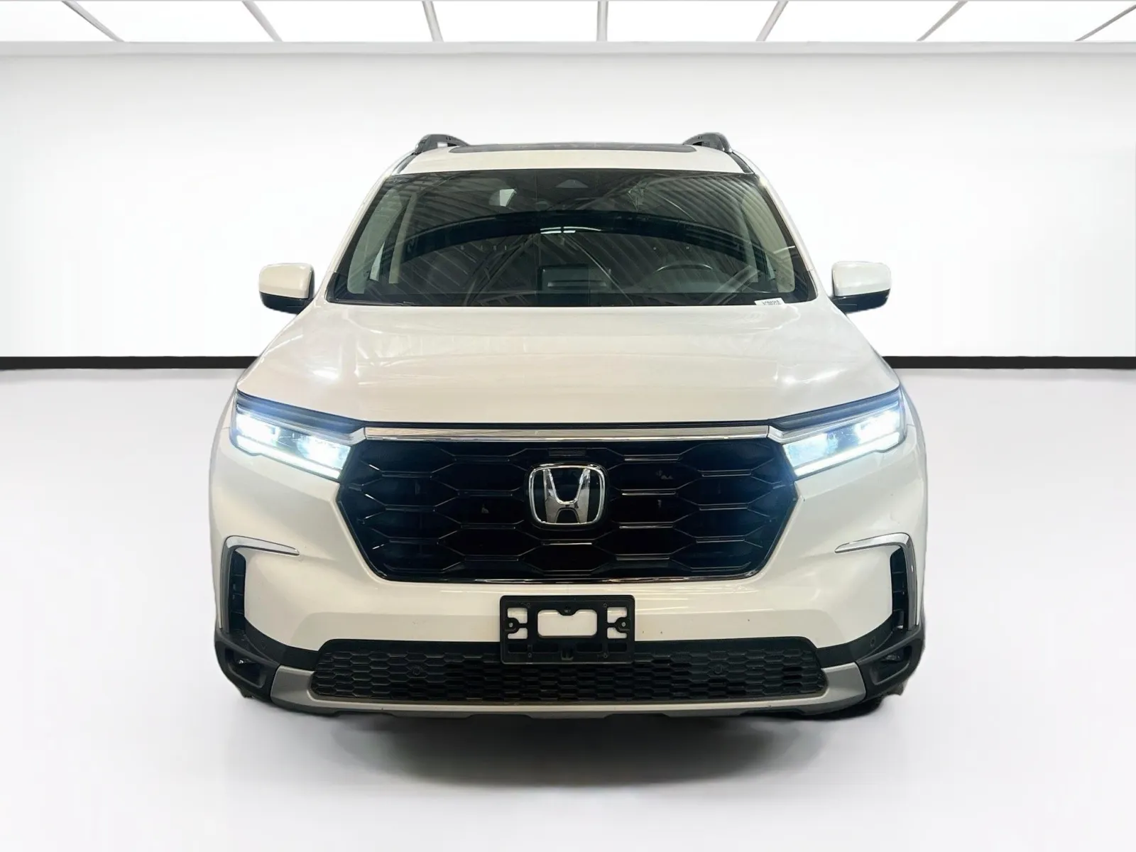Honda Pilot photo 2