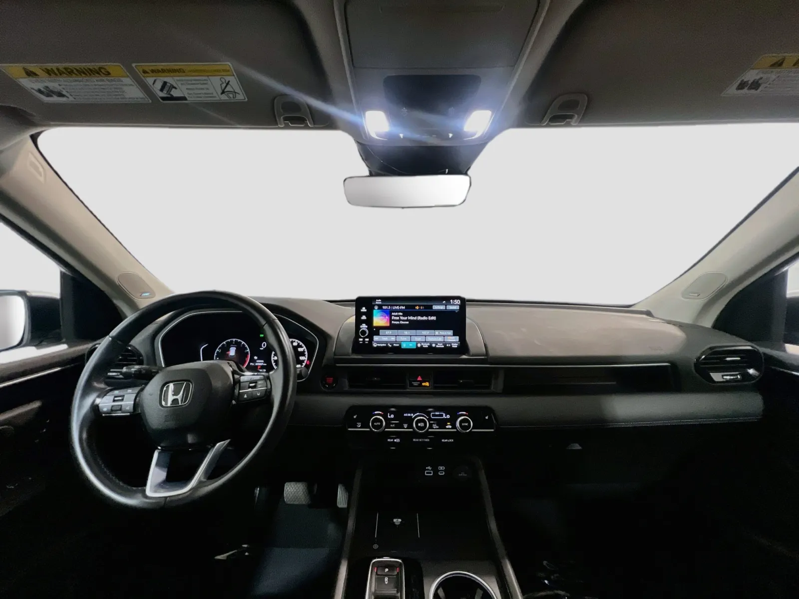 Honda Pilot photo 18