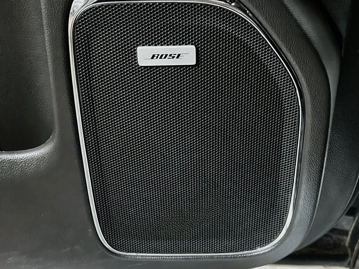 GMC Sierra photo 14