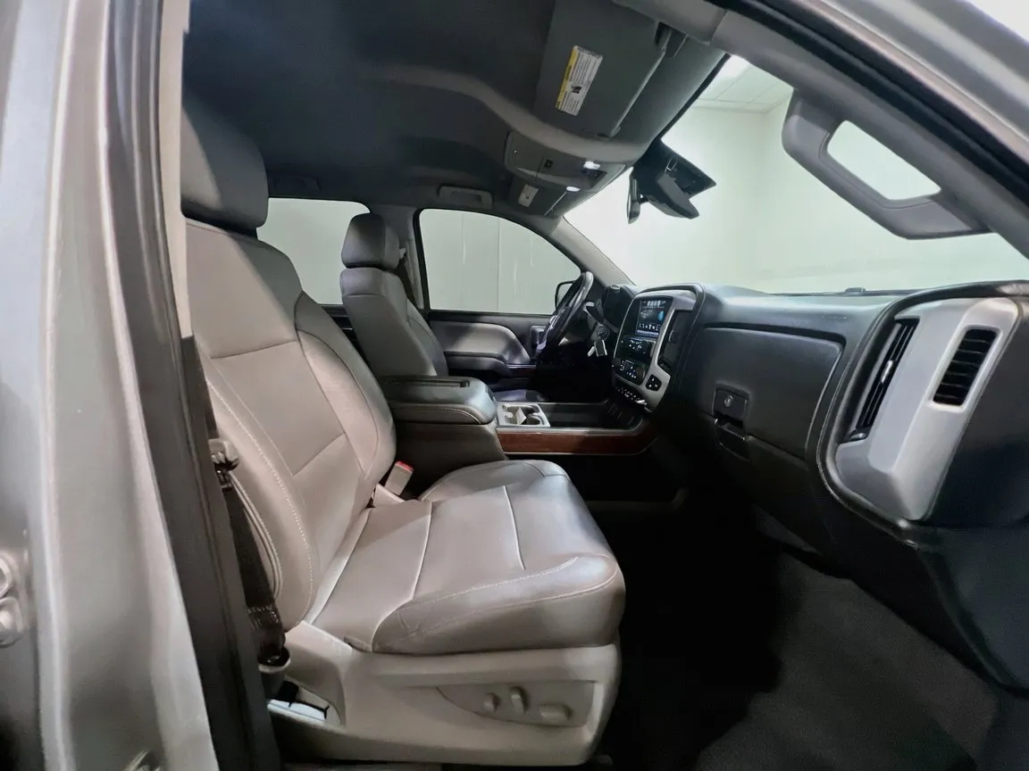 GMC Sierra photo 20