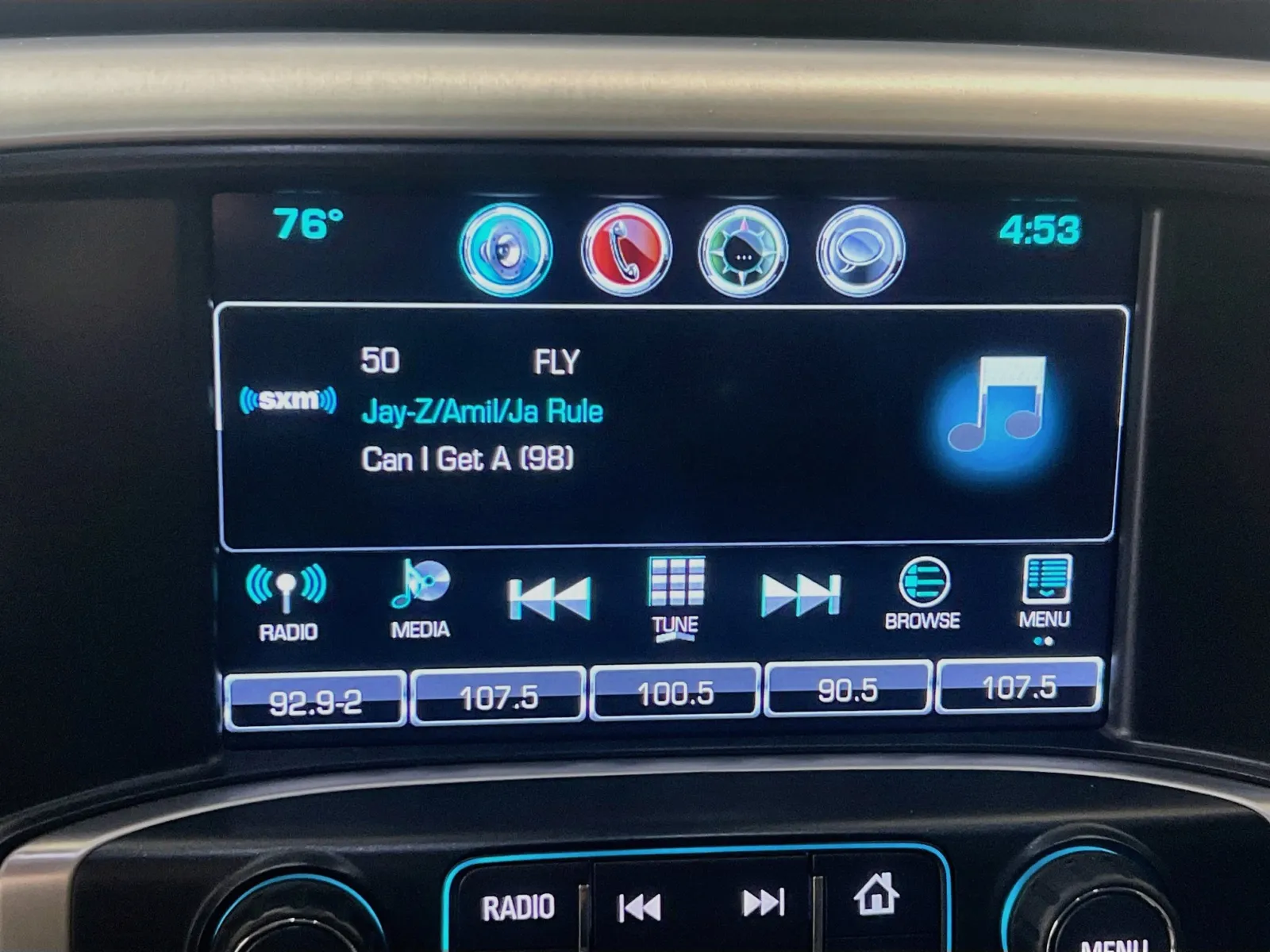 GMC Sierra photo 10