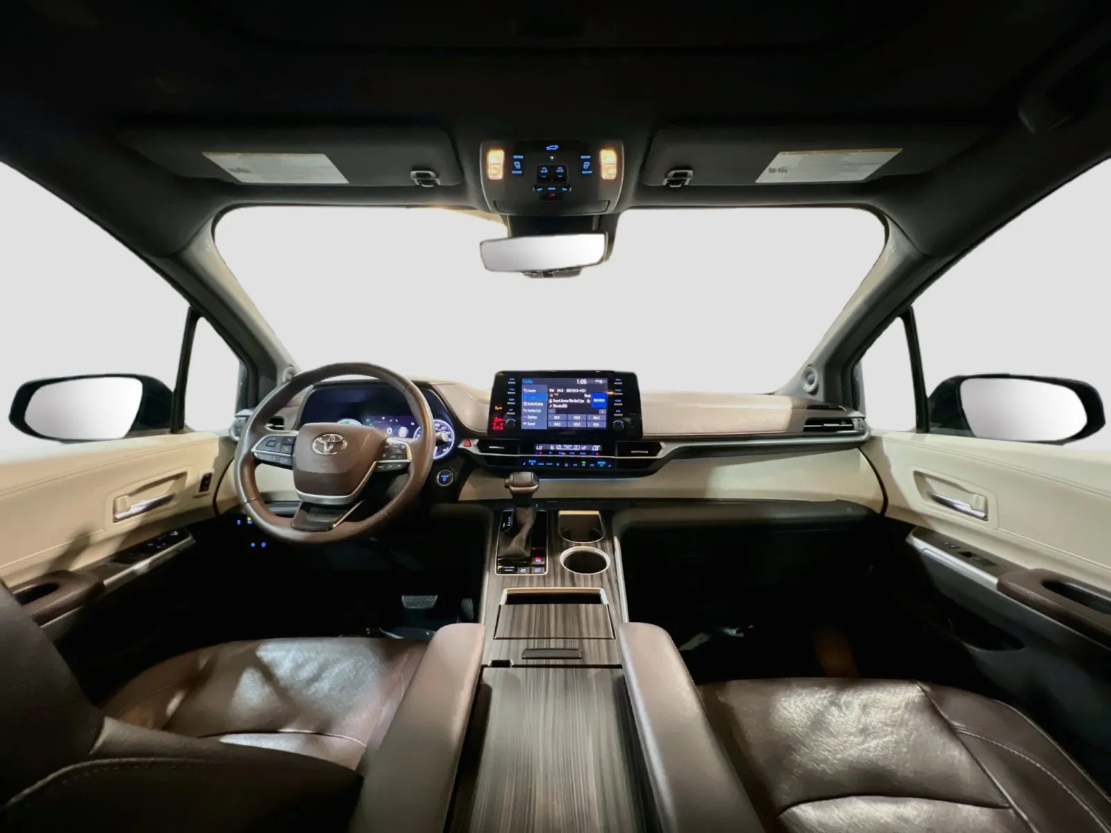 Toyota Sienna photo 17