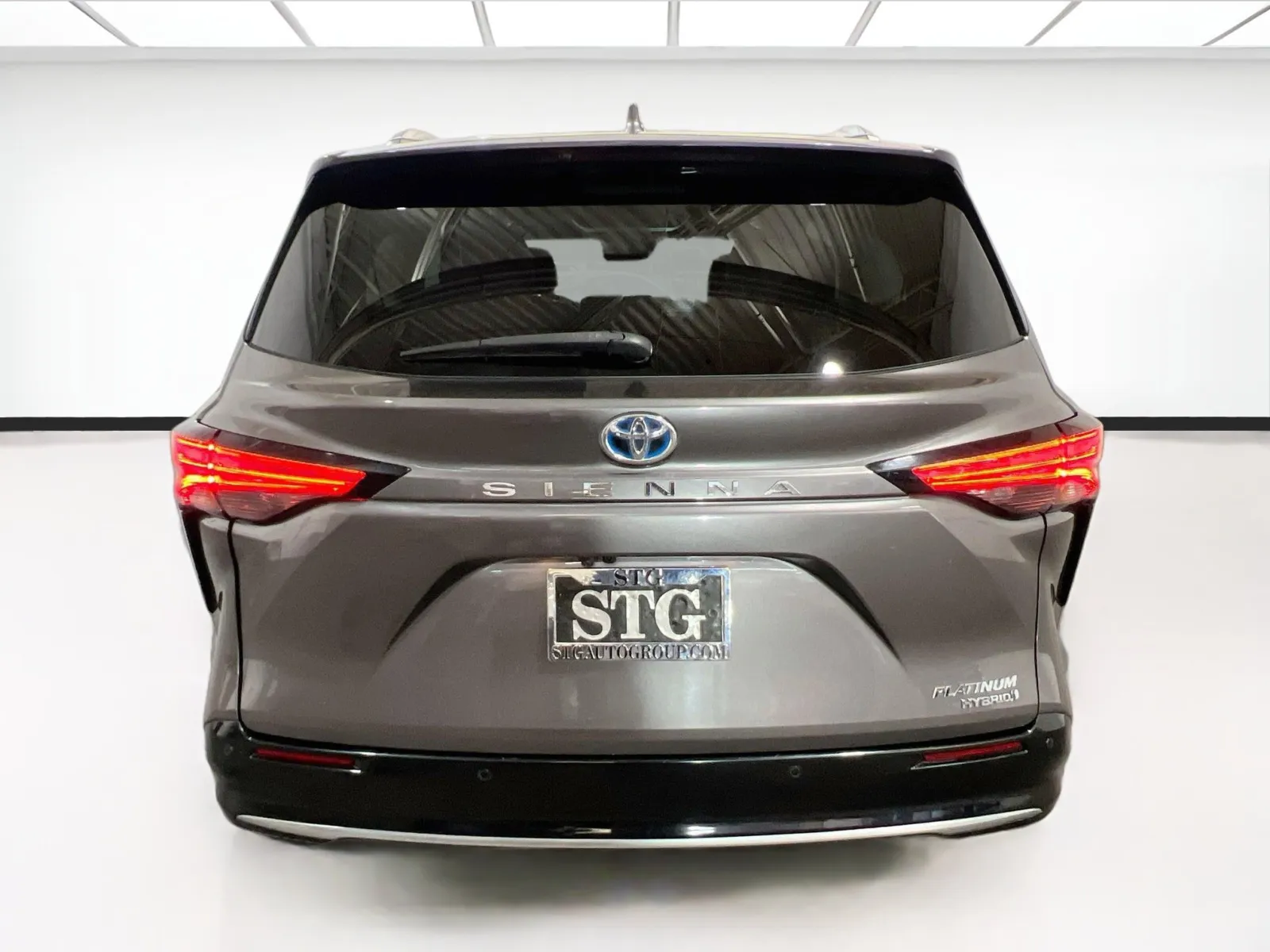 Toyota Sienna photo 5